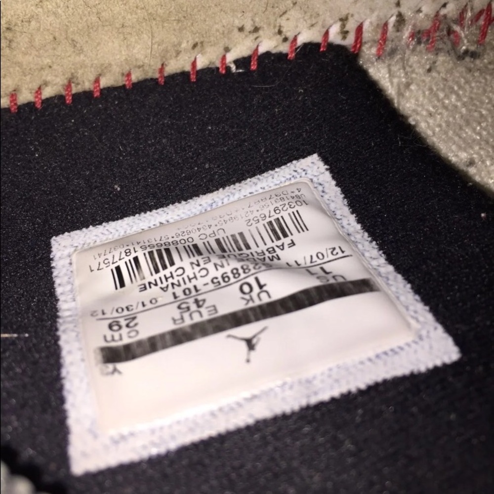 Jordan 11 LOW “Cherry Bottoms” - Picture 6 of 6
